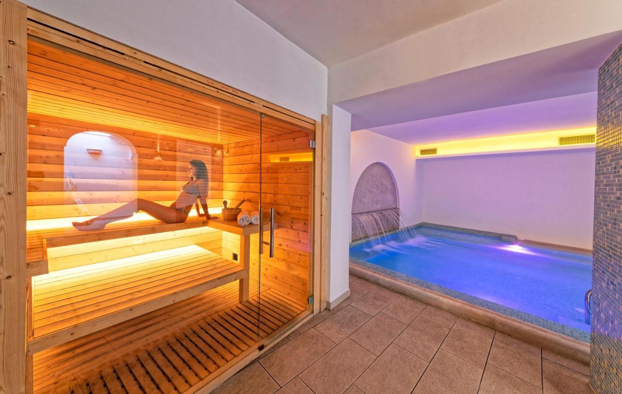 Le Canne Family Resort & Spa Forio  Luaran gambar