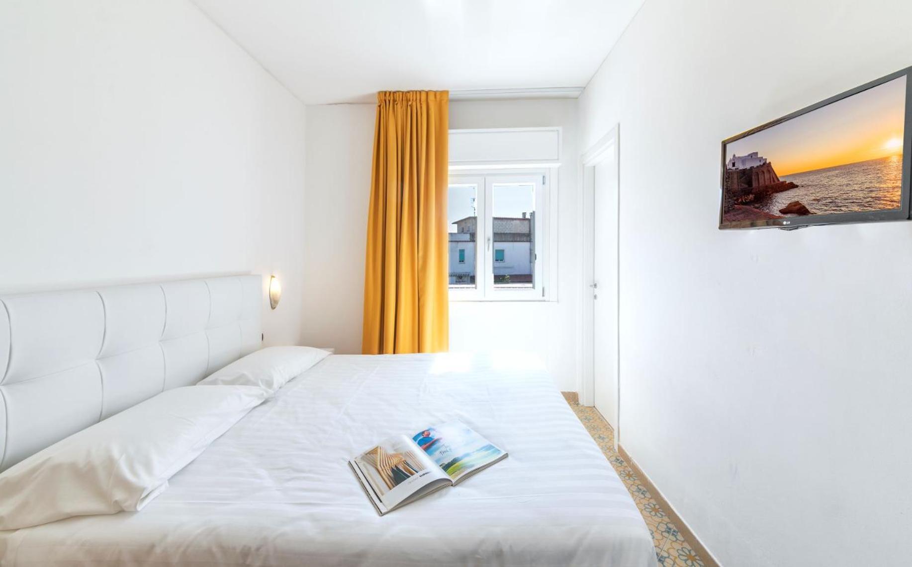 Le Canne Family Resort & Spa Forio  Bilik gambar