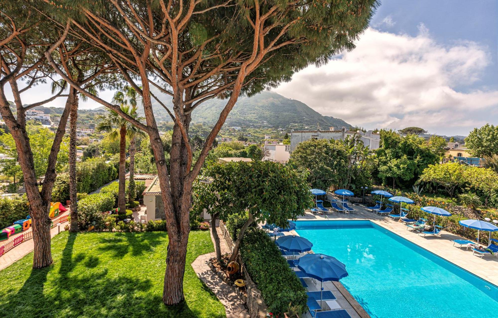 Le Canne Family Resort & Spa Forio  Bilik gambar