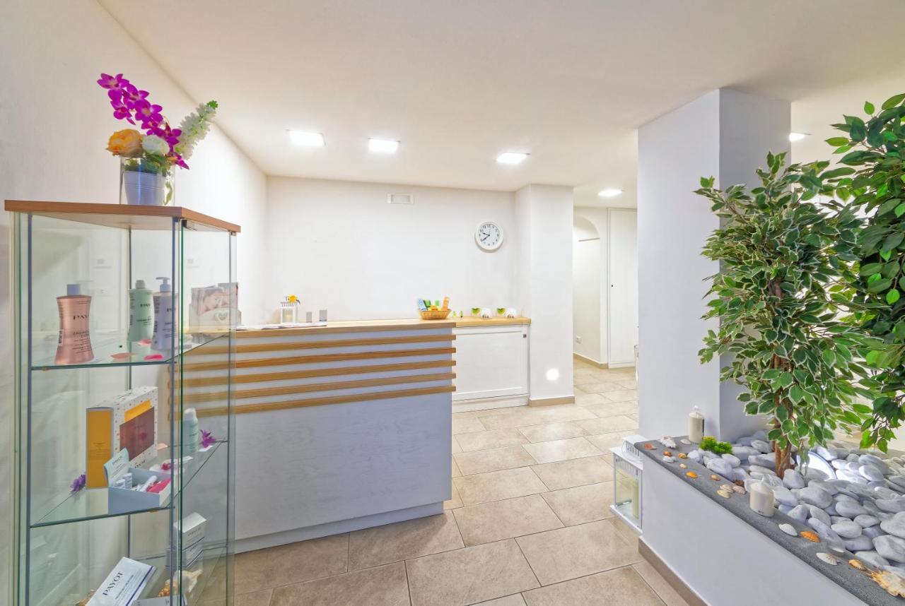 Le Canne Family Resort & Spa Forio  Luaran gambar