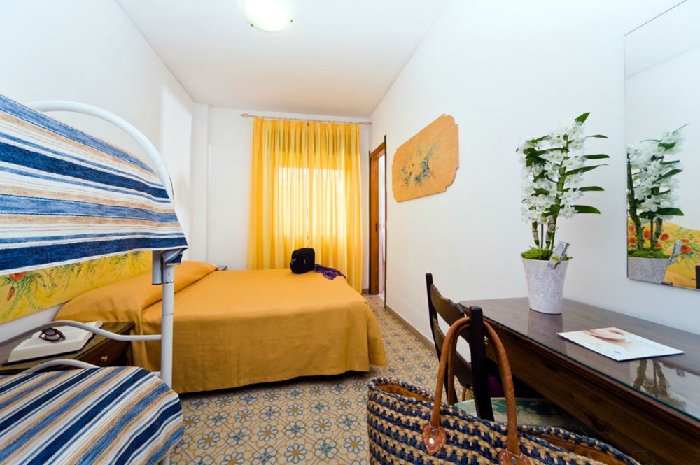 Le Canne Family Resort & Spa Forio  Luaran gambar